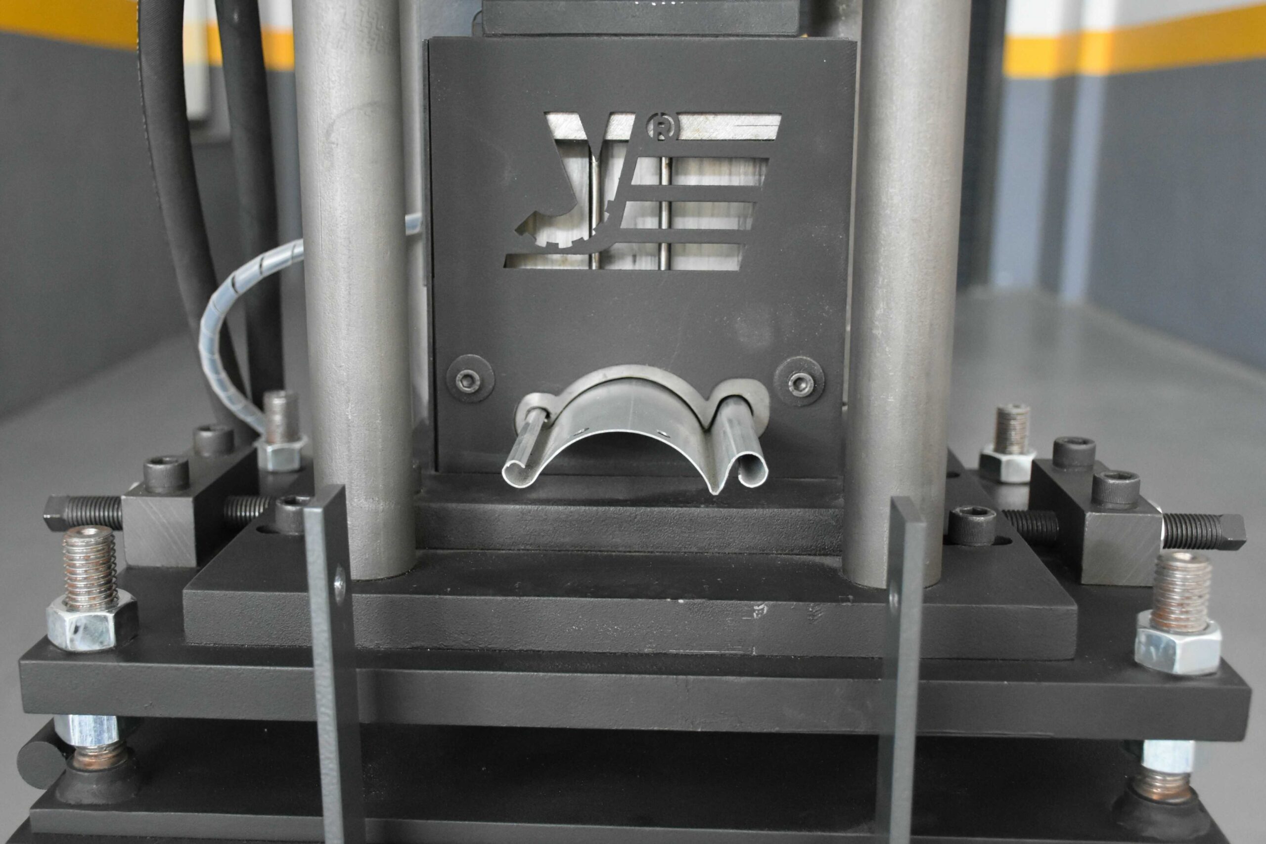 roll-forming-machine-7